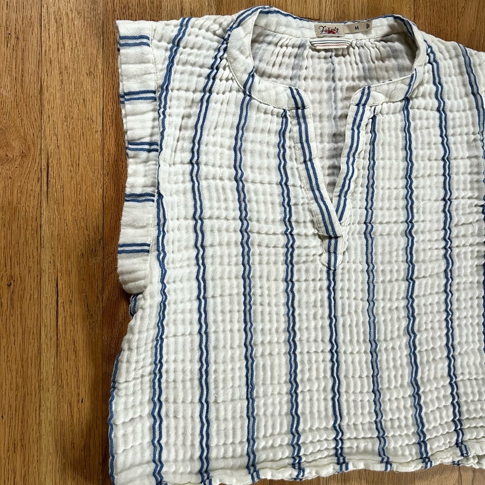 FAHERTY dream cotton gauze dylan top back bay stripe blue white coastal size M - Picture 7 of 10